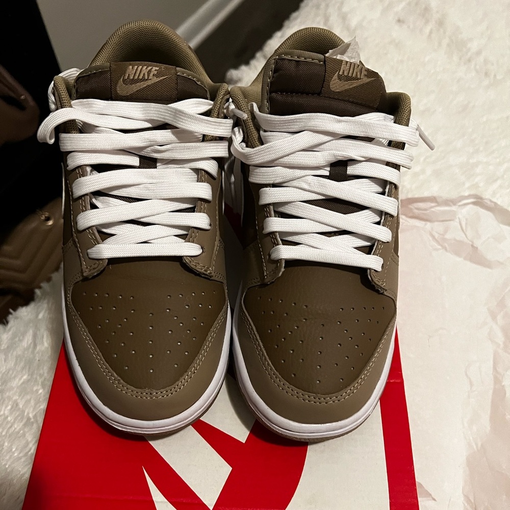 Dunk “Judge Grey” Size 6.5 Y